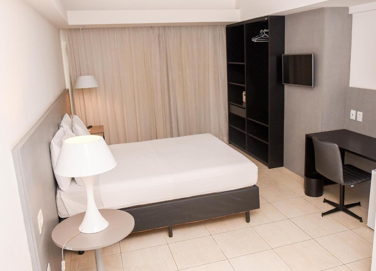 Hotel Executive 3*